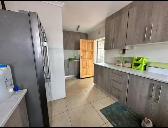 3 BEDROOM HOUSE FOR SALE IN LAUDIUM